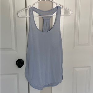 Lululemon loose-fitting tank